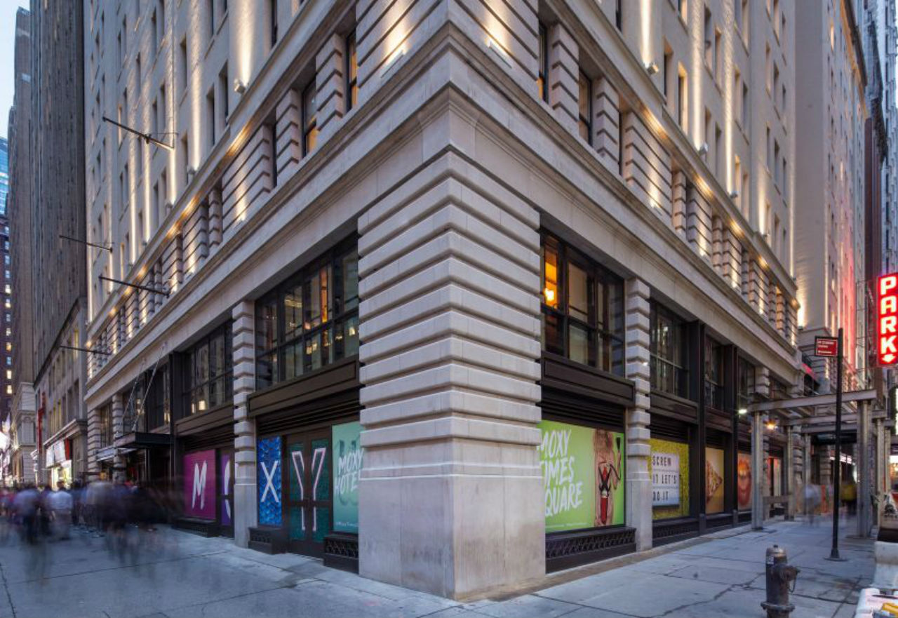 Moxy Nyc Times Square Hotel New York Exterior photo